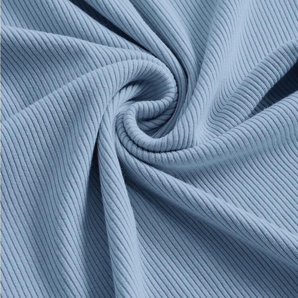 Blue Bodycon Midi Dress with Spaghetti Straps
8119 - Picture 4 of 4